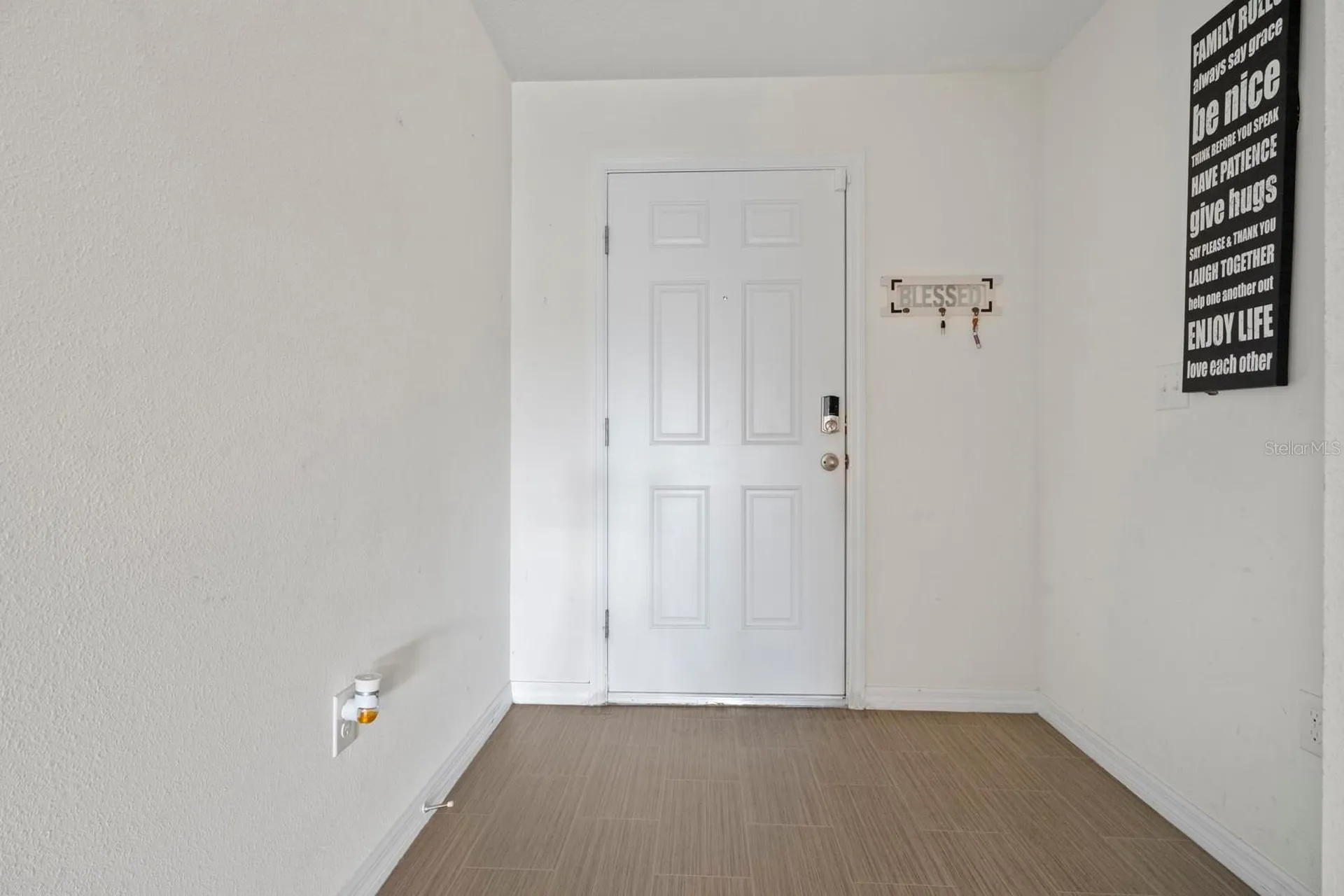27 Magnolia Blossom Lane Kissimmee FL 34759