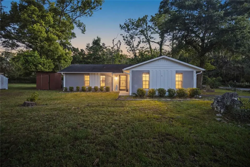 2351 NE 40th Street Ocala FL 34479
