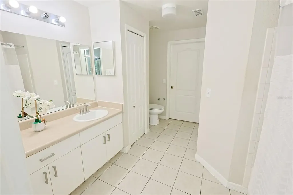 4166 Central Sarasota Parkway Sarasota FL 34238