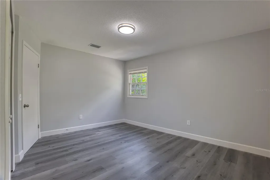 102 Amigos Road Debary FL 32713
