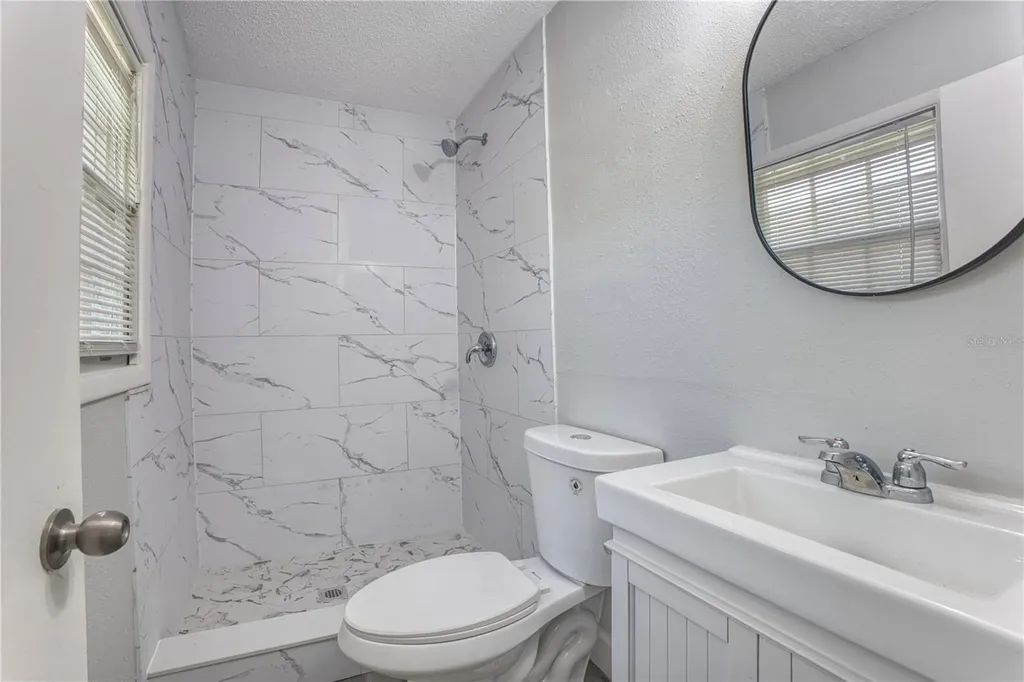 102 Amigos Road Debary FL 32713