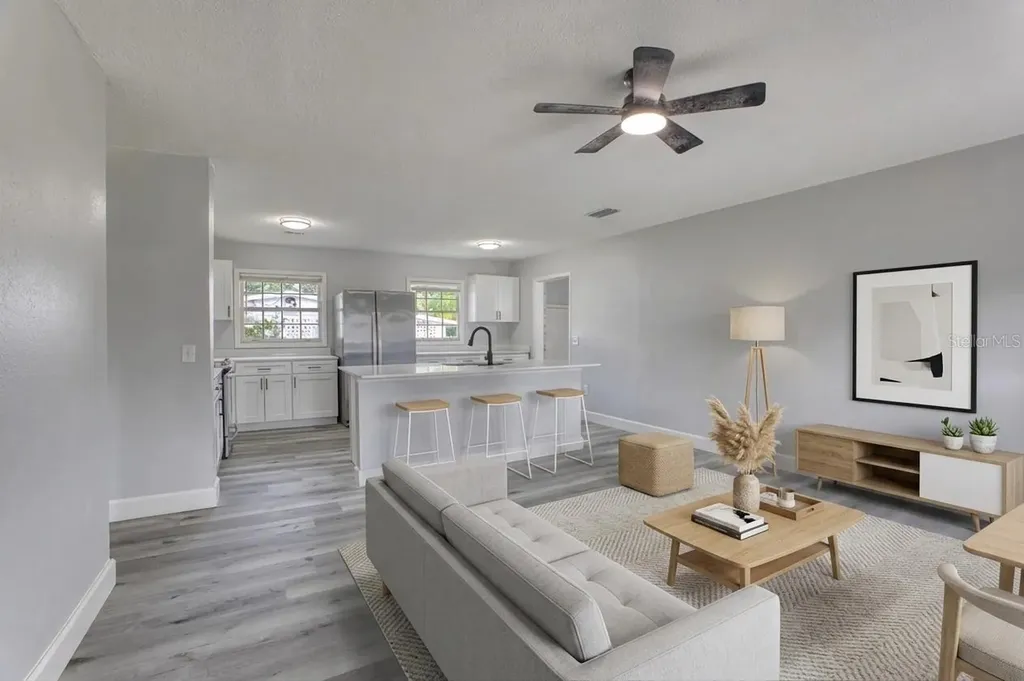102 Amigos Road Debary FL 32713