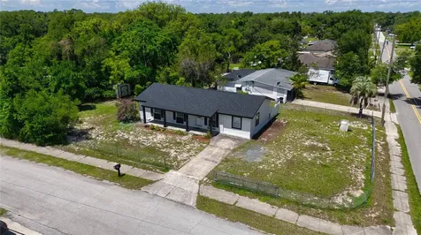 102 Amigos Road Debary FL 32713