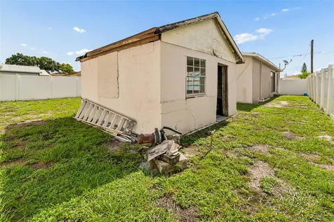 5120 N Matanzas Avenue Tampa FL 33614