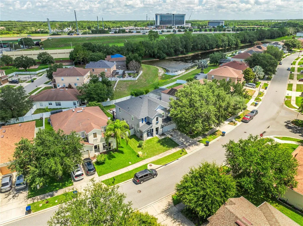 10109 Stratford Pointe Avenue Orlando FL 32832