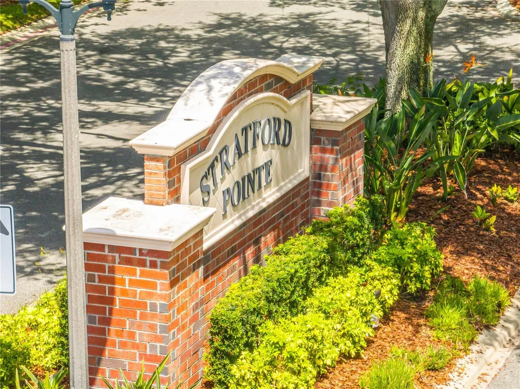 10109 Stratford Pointe Avenue Orlando FL 32832