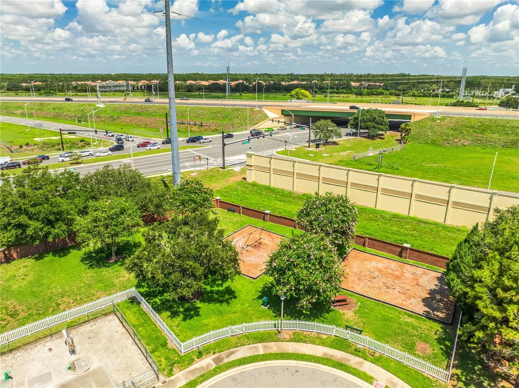 10109 Stratford Pointe Avenue Orlando FL 32832