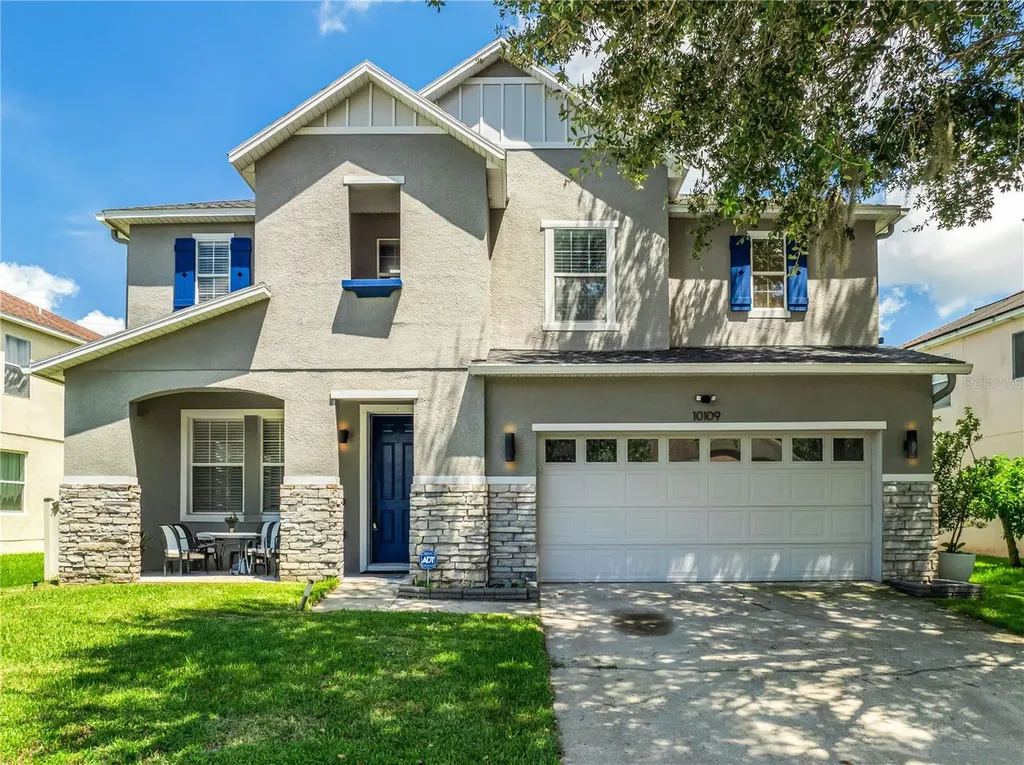 10109 Stratford Pointe Avenue Orlando FL 32832