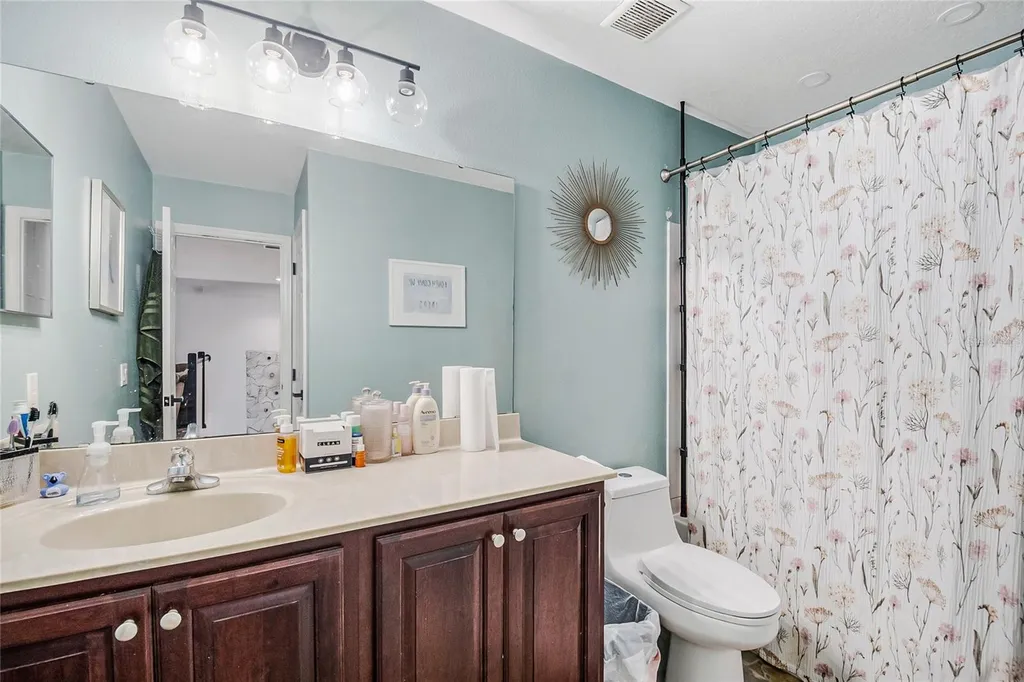 10109 Stratford Pointe Avenue Orlando FL 32832