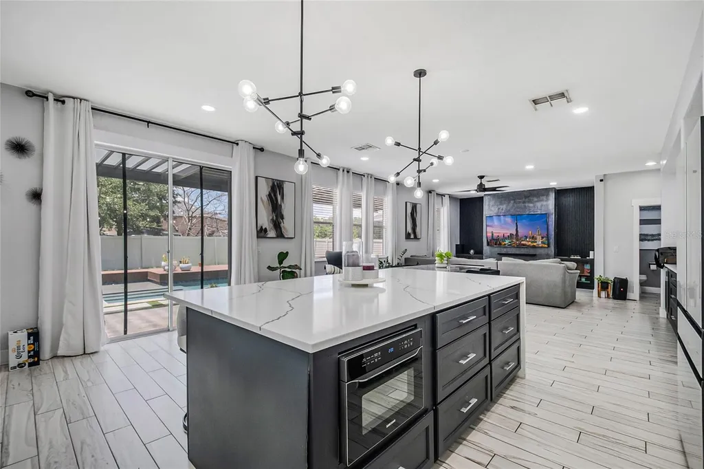 10109 Stratford Pointe Avenue Orlando FL 32832