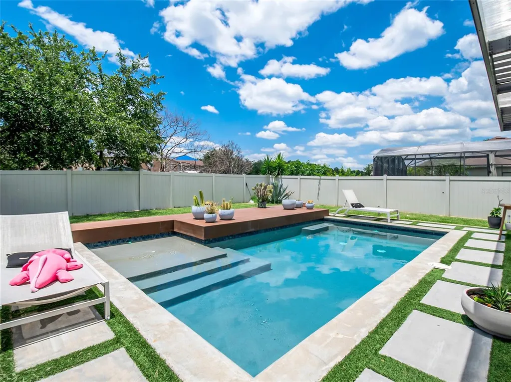 10109 Stratford Pointe Avenue Orlando FL 32832