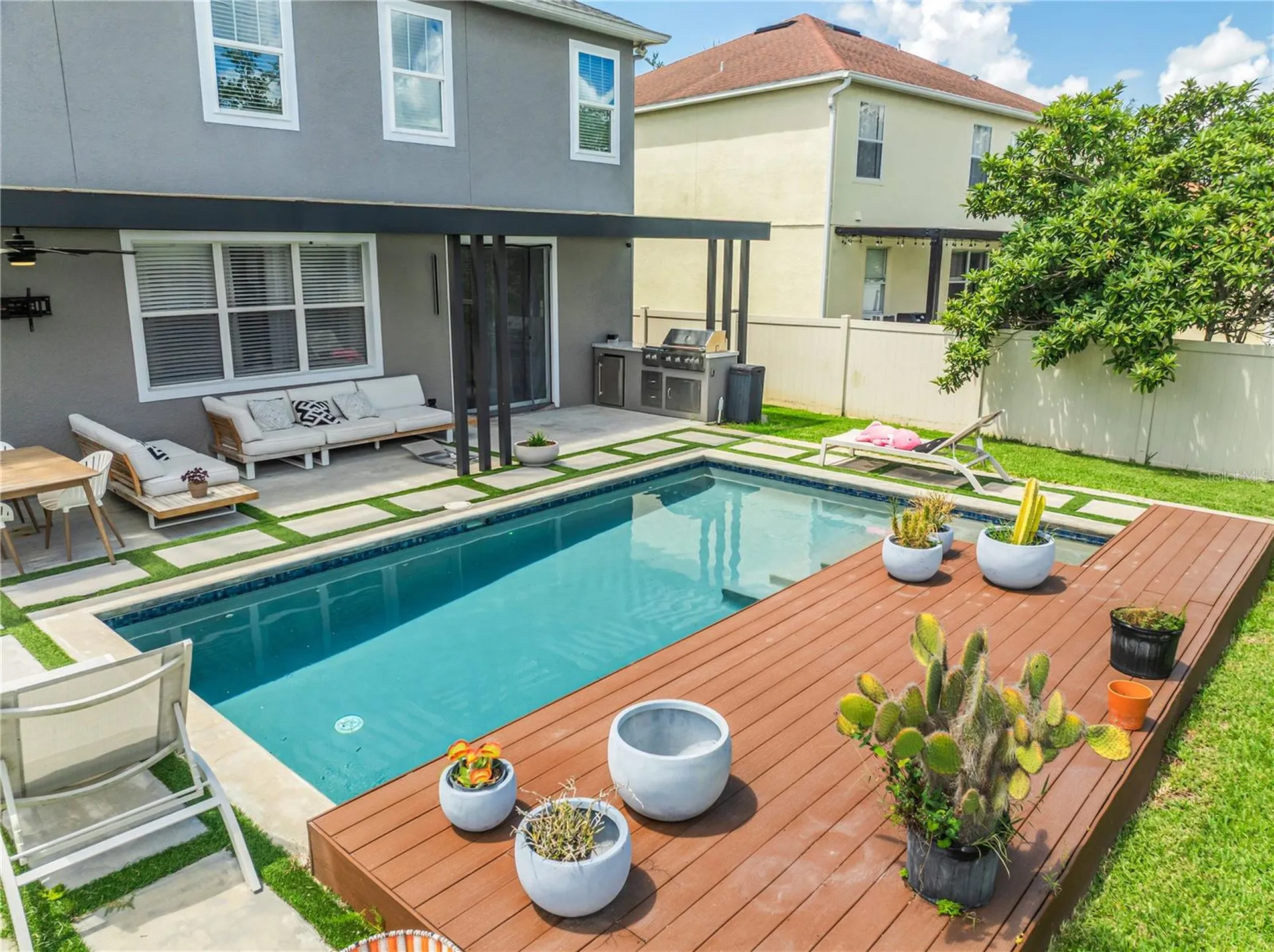 10109 Stratford Pointe Avenue Orlando FL 32832