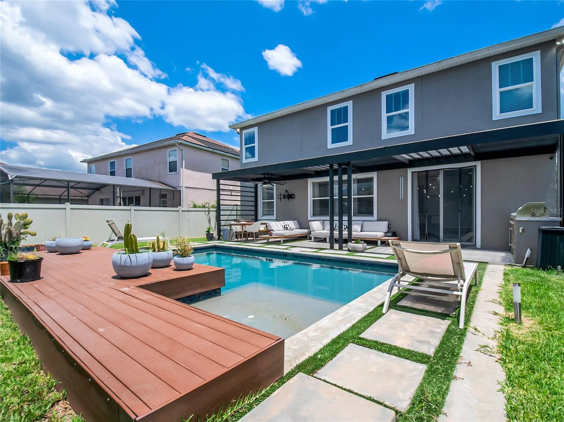 10109 Stratford Pointe Avenue Orlando FL 32832