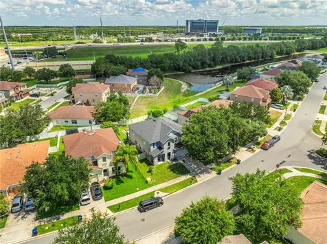 10109 Stratford Pointe Avenue Orlando FL 32832