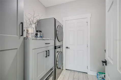 10109 Stratford Pointe Avenue Orlando FL 32832