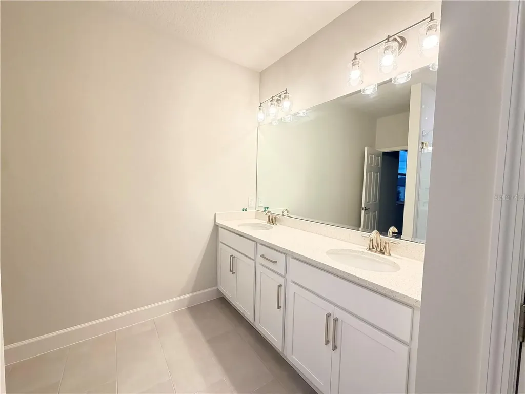 201 Station Lane Debary FL 32713
