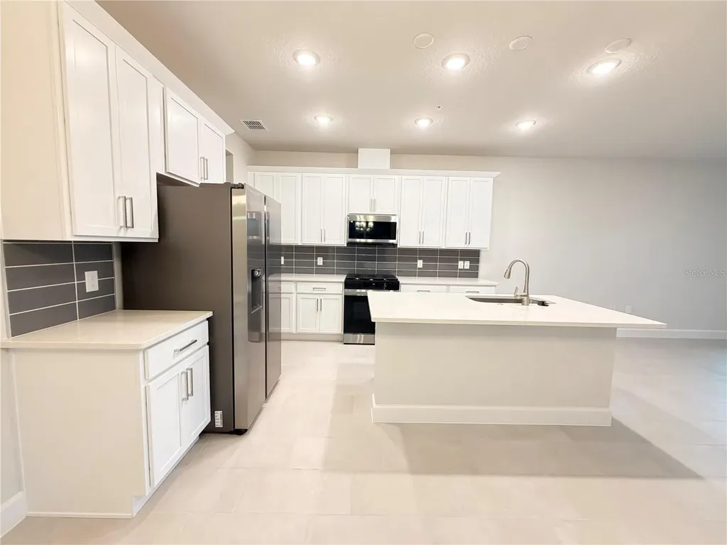 201 Station Lane Debary FL 32713