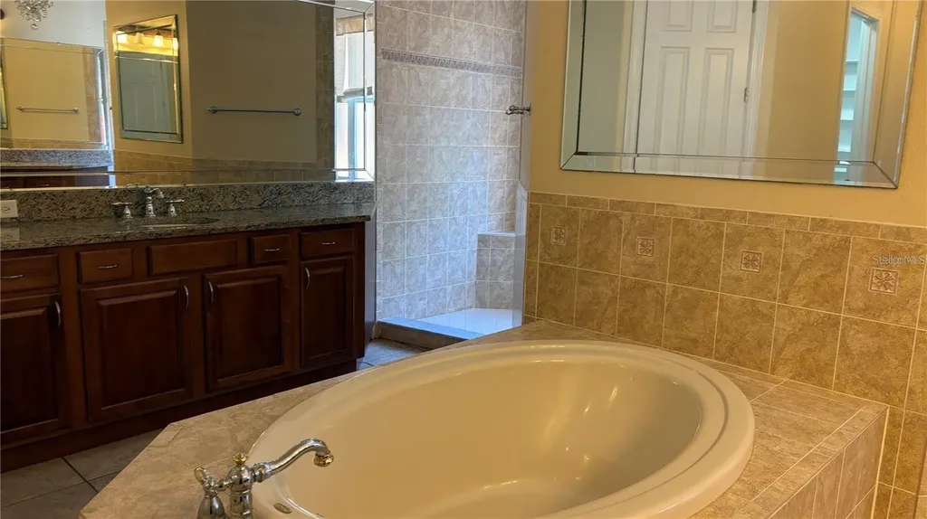 10547 Martinique Isle Drive Tampa FL 33647