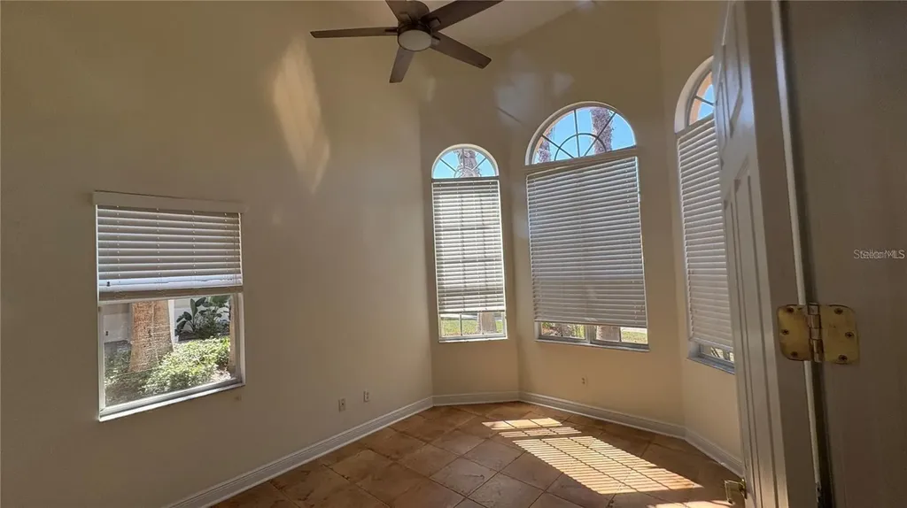 10547 Martinique Isle Drive Tampa FL 33647