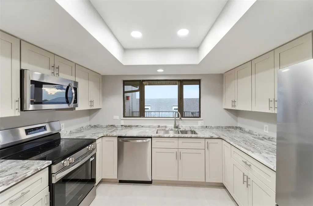 845 Ladyfish Avenue New Smyrna Beach FL 32169