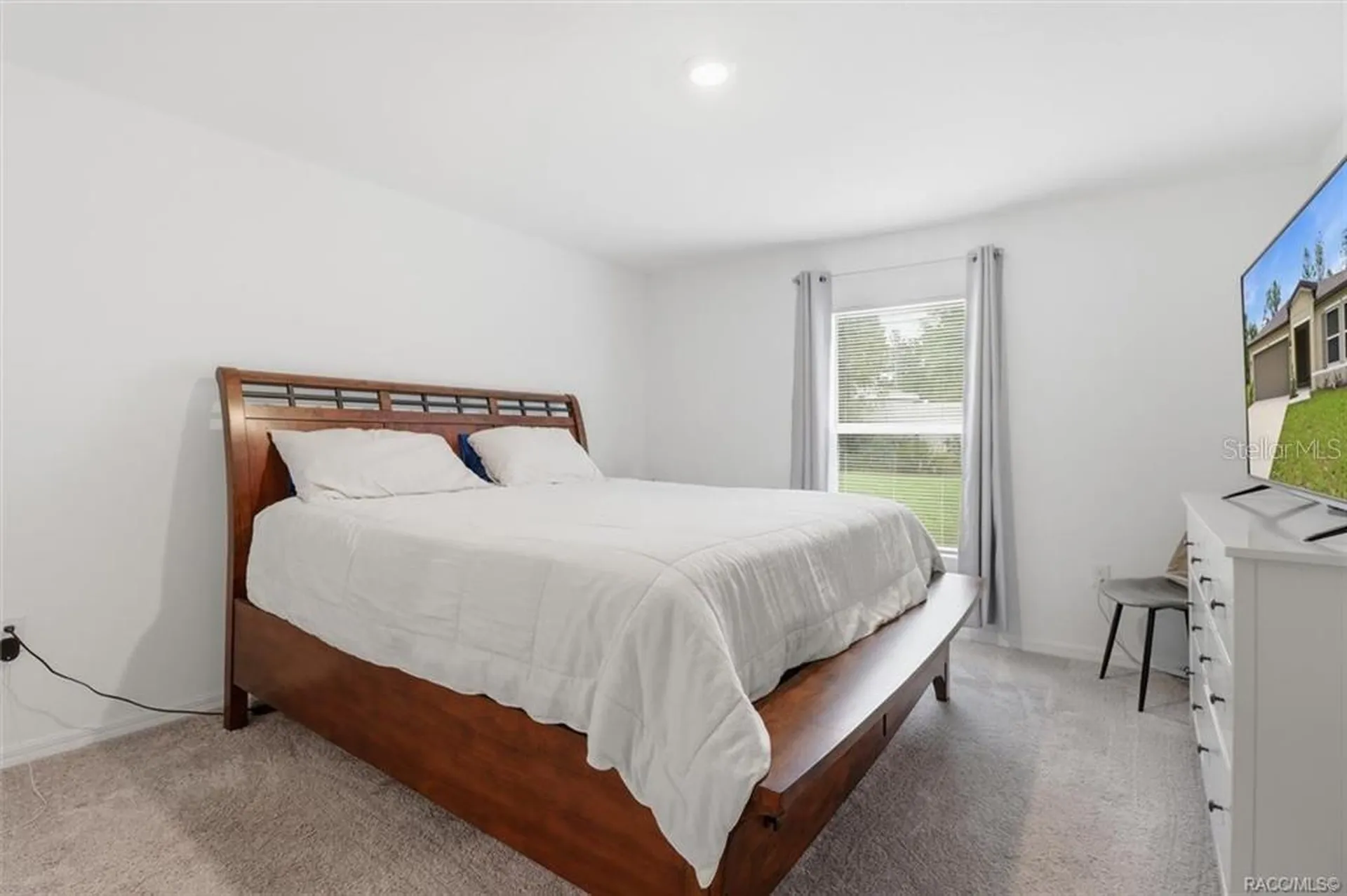 8827 N Vienna Drive Dunnellon FL 34433