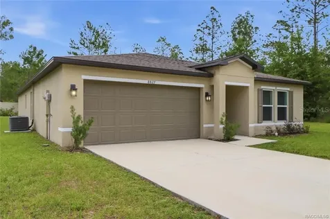 8827 N Vienna Drive Dunnellon FL 34433