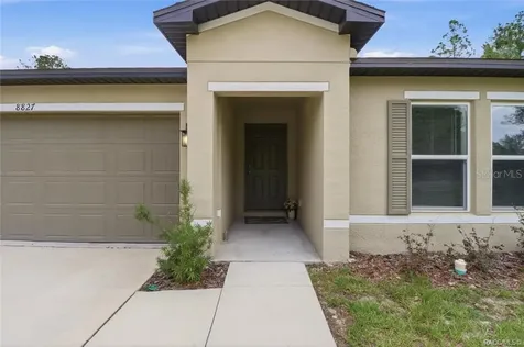 8827 N Vienna Drive Dunnellon FL 34433