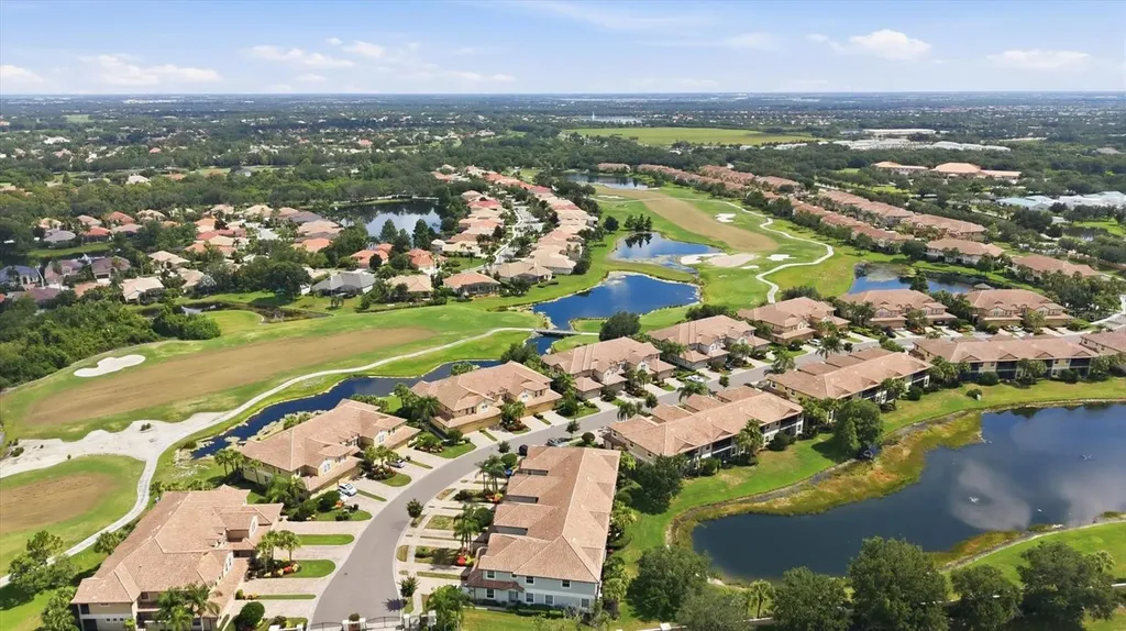 8434 Miramar Way Lakewood Ranch FL 34202