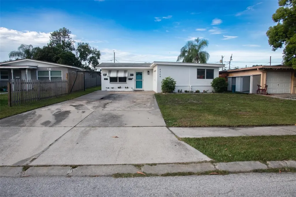4240 69th Avenue N Pinellas Park FL 33781