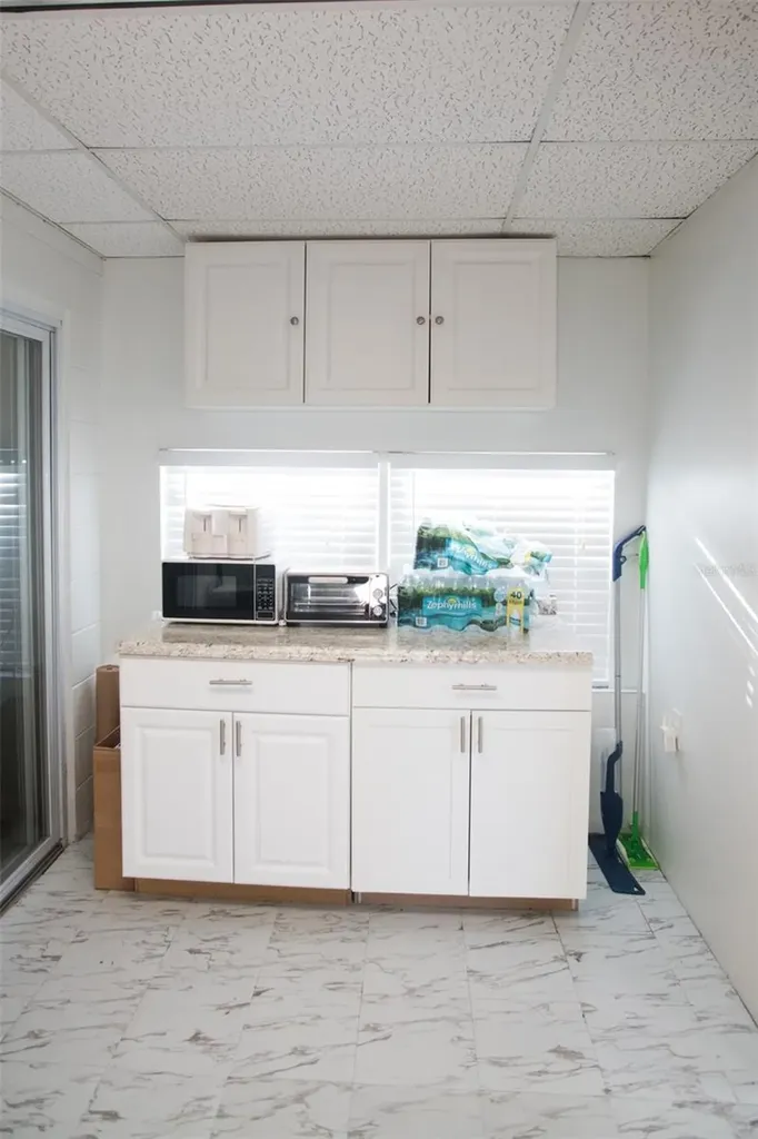 4240 69th Avenue N Pinellas Park FL 33781