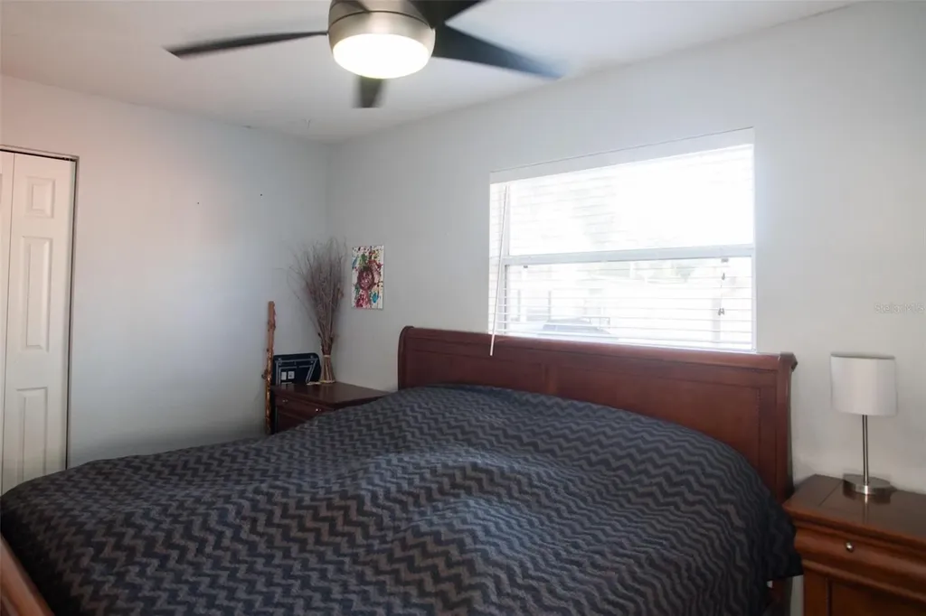 4240 69th Avenue N Pinellas Park FL 33781