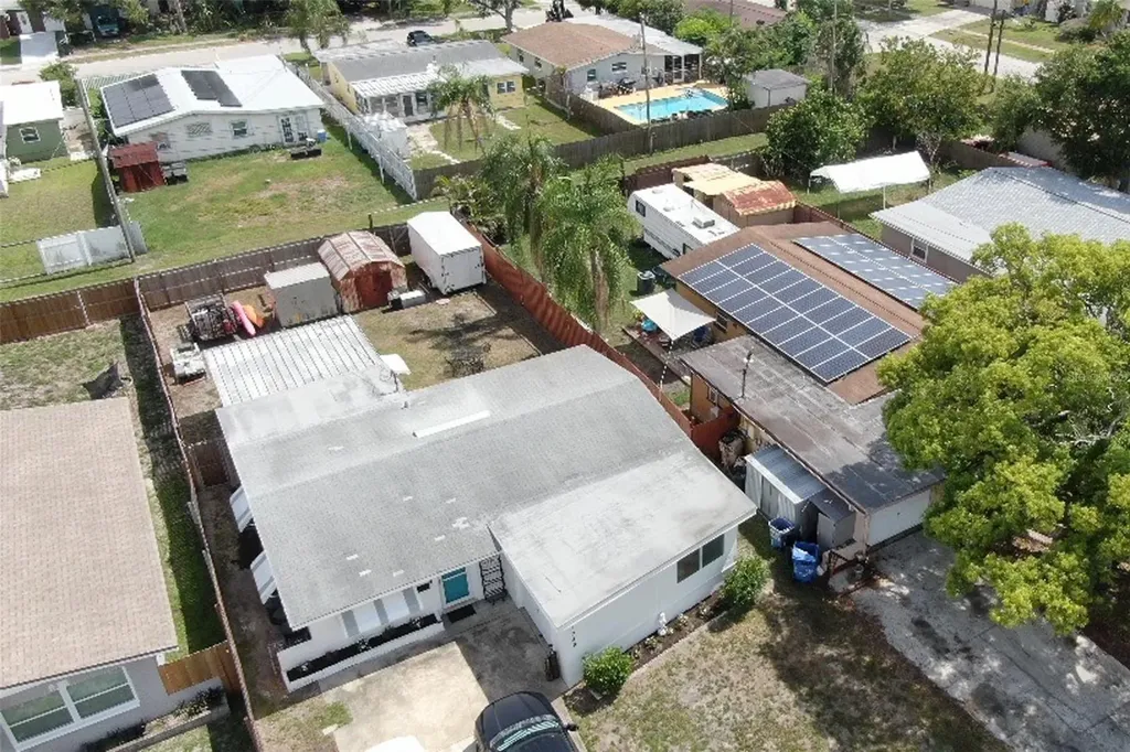 4240 69th Avenue N Pinellas Park FL 33781