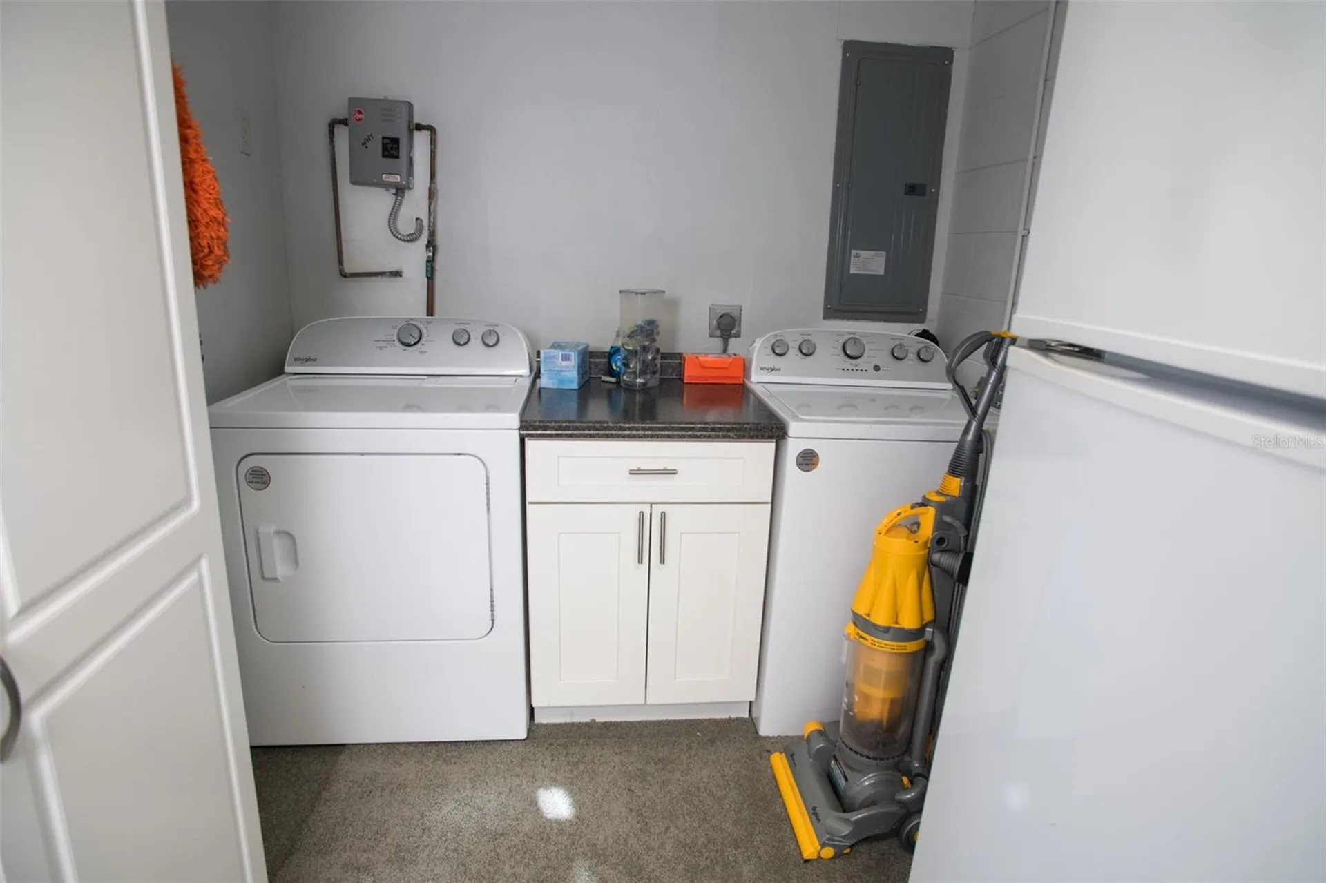 4240 69th Avenue N Pinellas Park FL 33781
