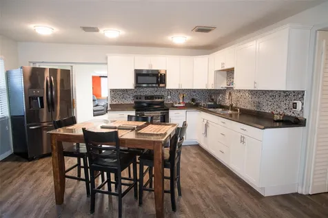 4240 69th Avenue N Pinellas Park FL 33781