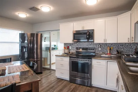 4240 69th Avenue N Pinellas Park FL 33781