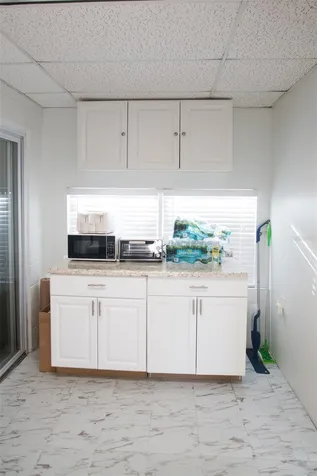 4240 69th Avenue N Pinellas Park FL 33781