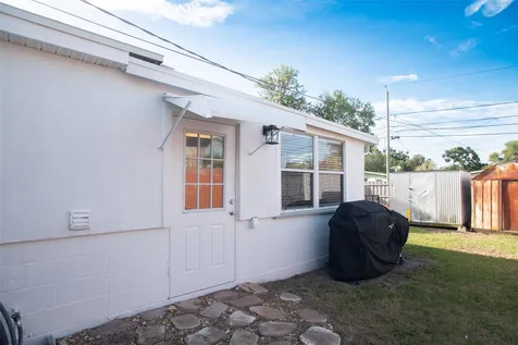 4240 69th Avenue N Pinellas Park FL 33781