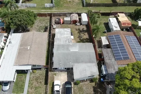 4240 69th Avenue N Pinellas Park FL 33781
