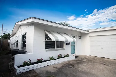 4240 69th Avenue N Pinellas Park FL 33781