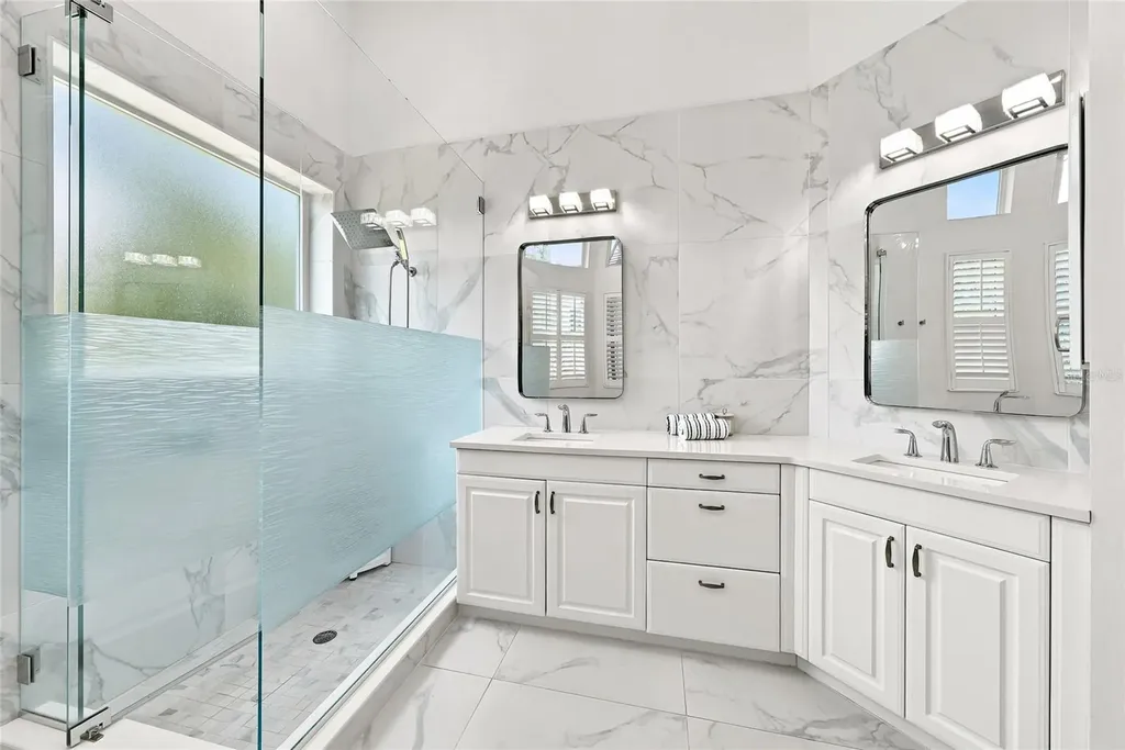 3526 Fair Oaks Lane Longboat Key FL 34228