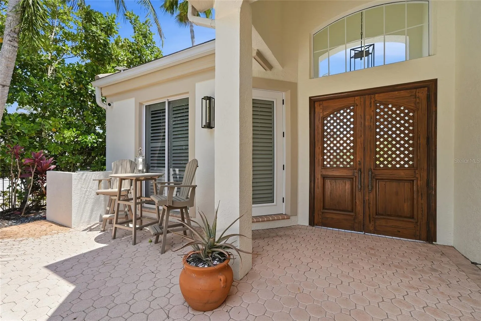 3526 Fair Oaks Lane Longboat Key FL 34228