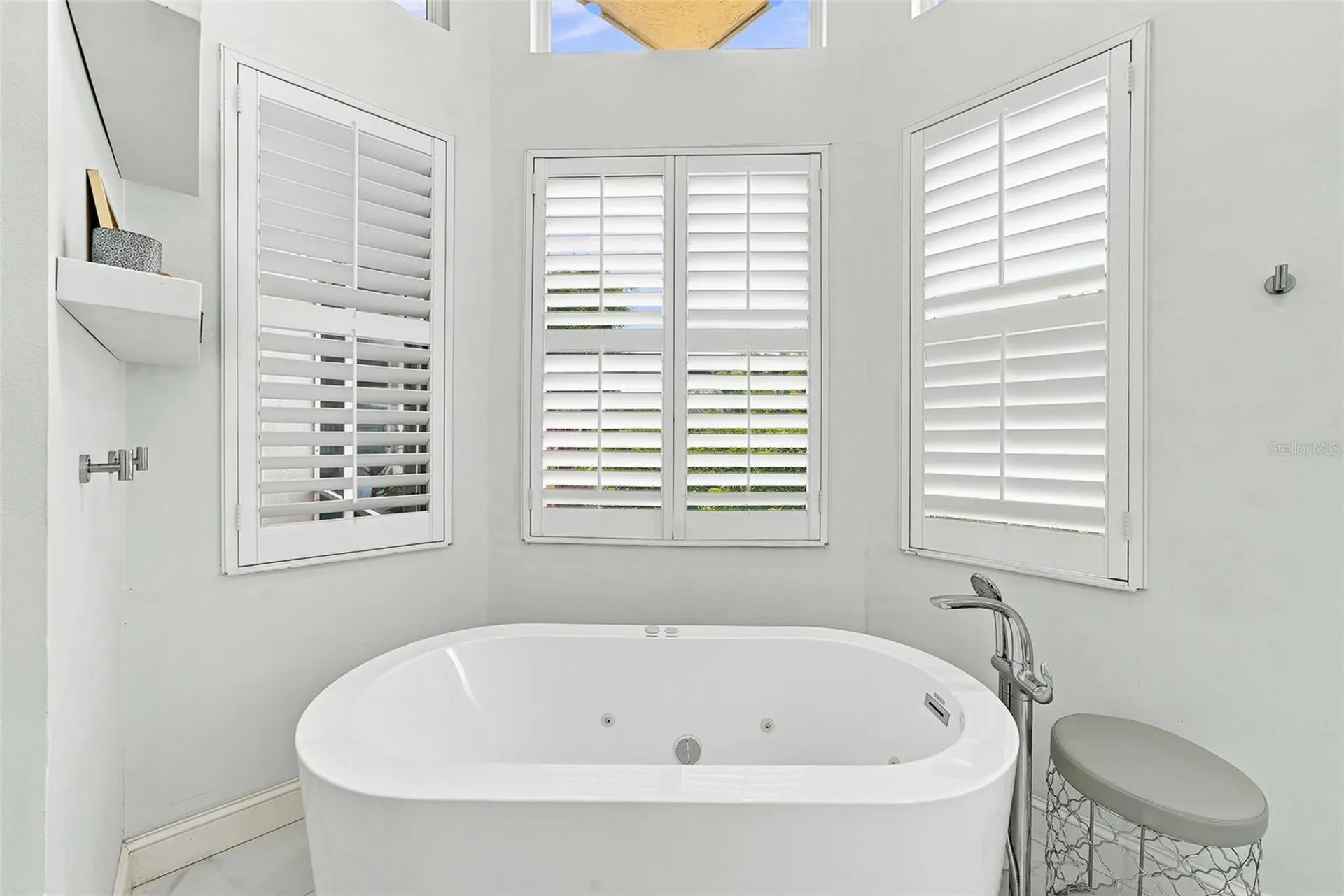 3526 Fair Oaks Lane Longboat Key FL 34228