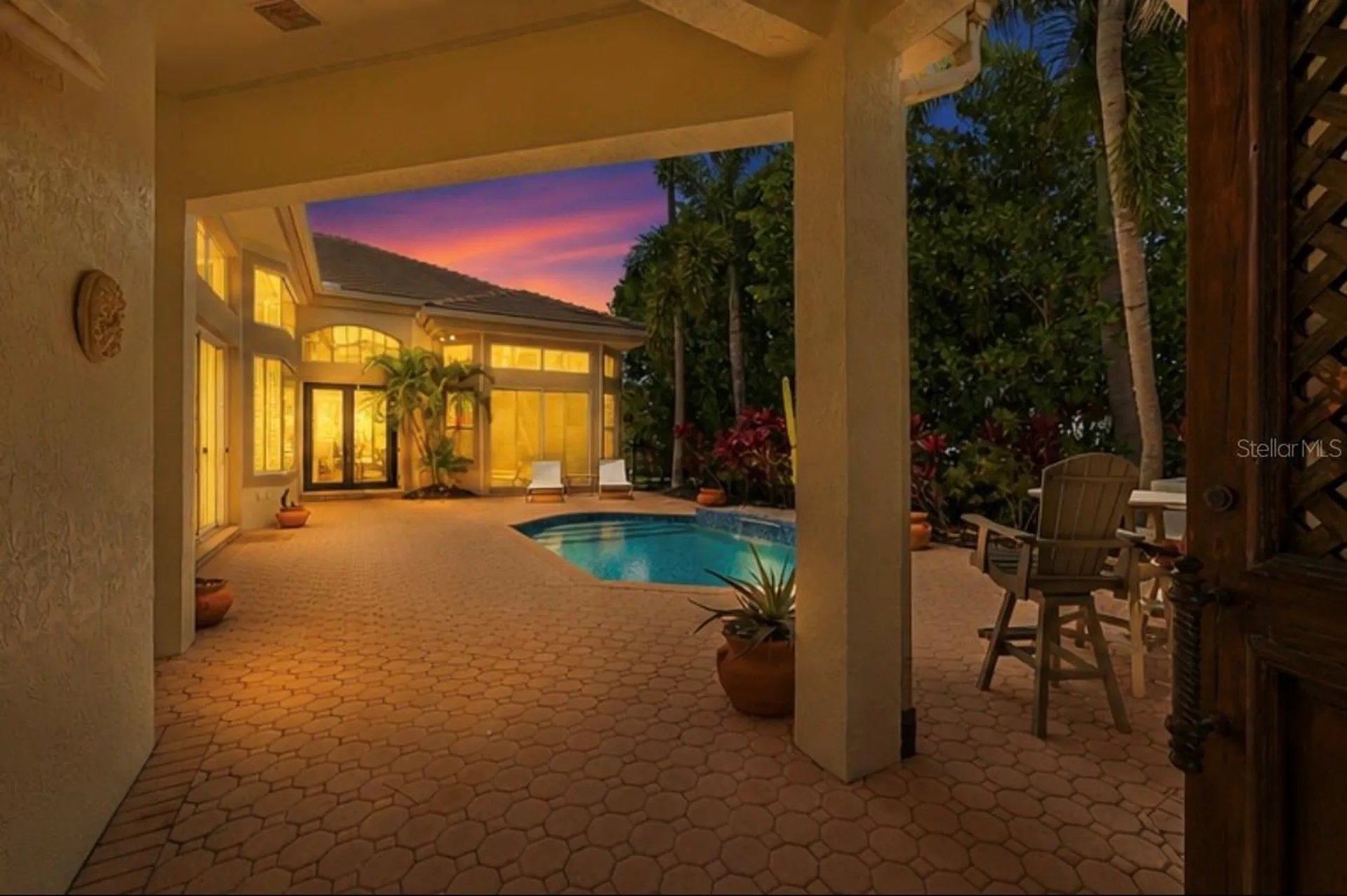 3526 Fair Oaks Lane Longboat Key FL 34228