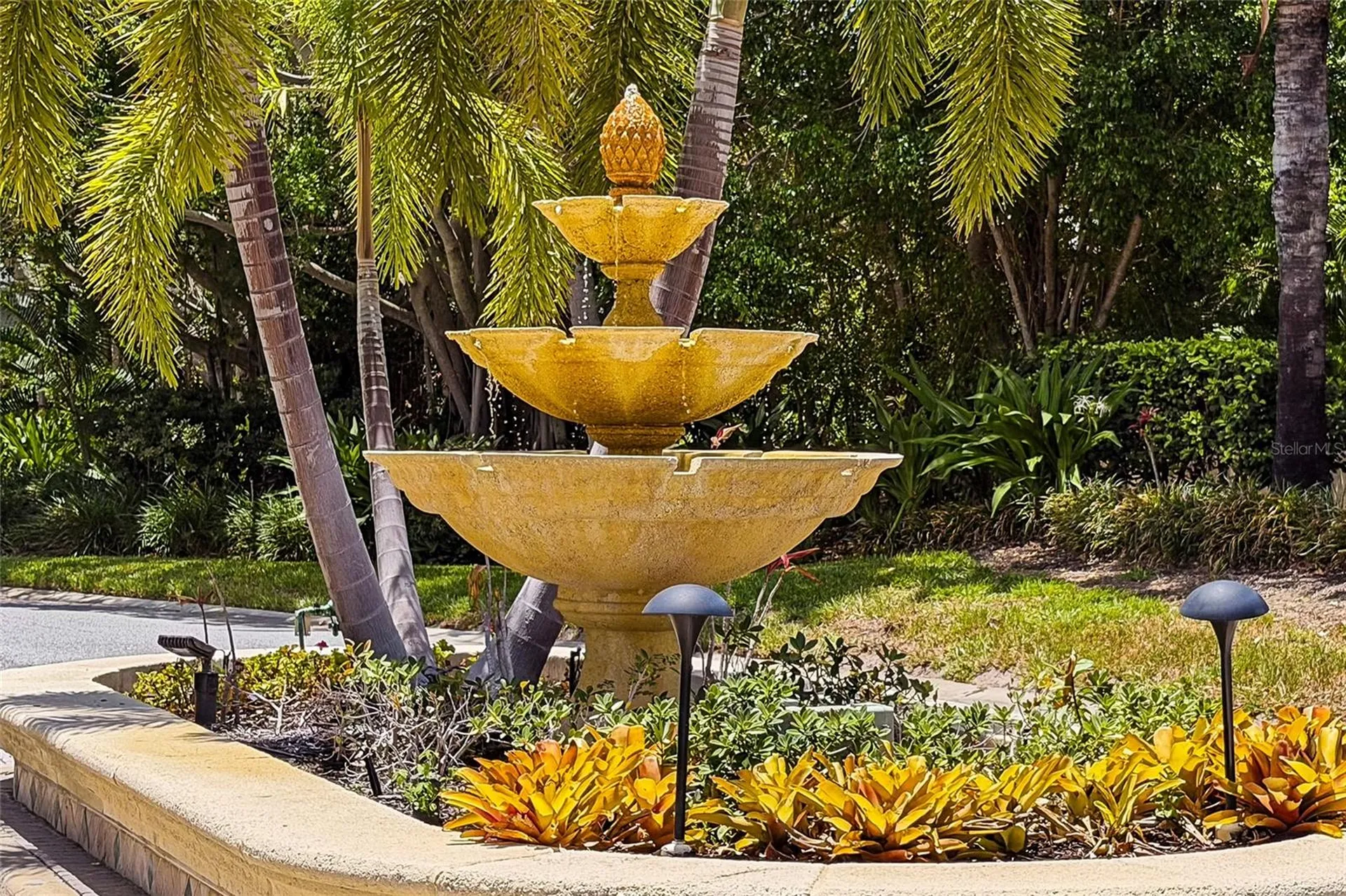 3526 Fair Oaks Lane Longboat Key FL 34228
