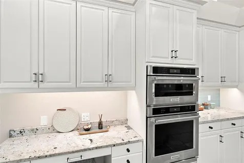 3526 Fair Oaks Lane Longboat Key FL 34228
