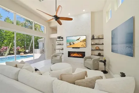 3526 Fair Oaks Lane Longboat Key FL 34228