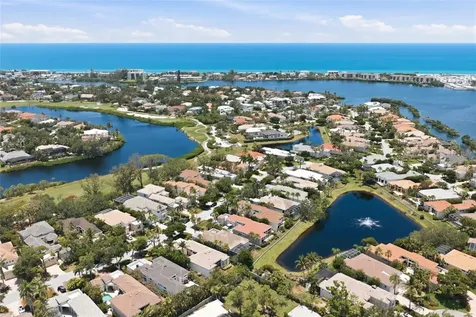 3526 Fair Oaks Lane Longboat Key FL 34228