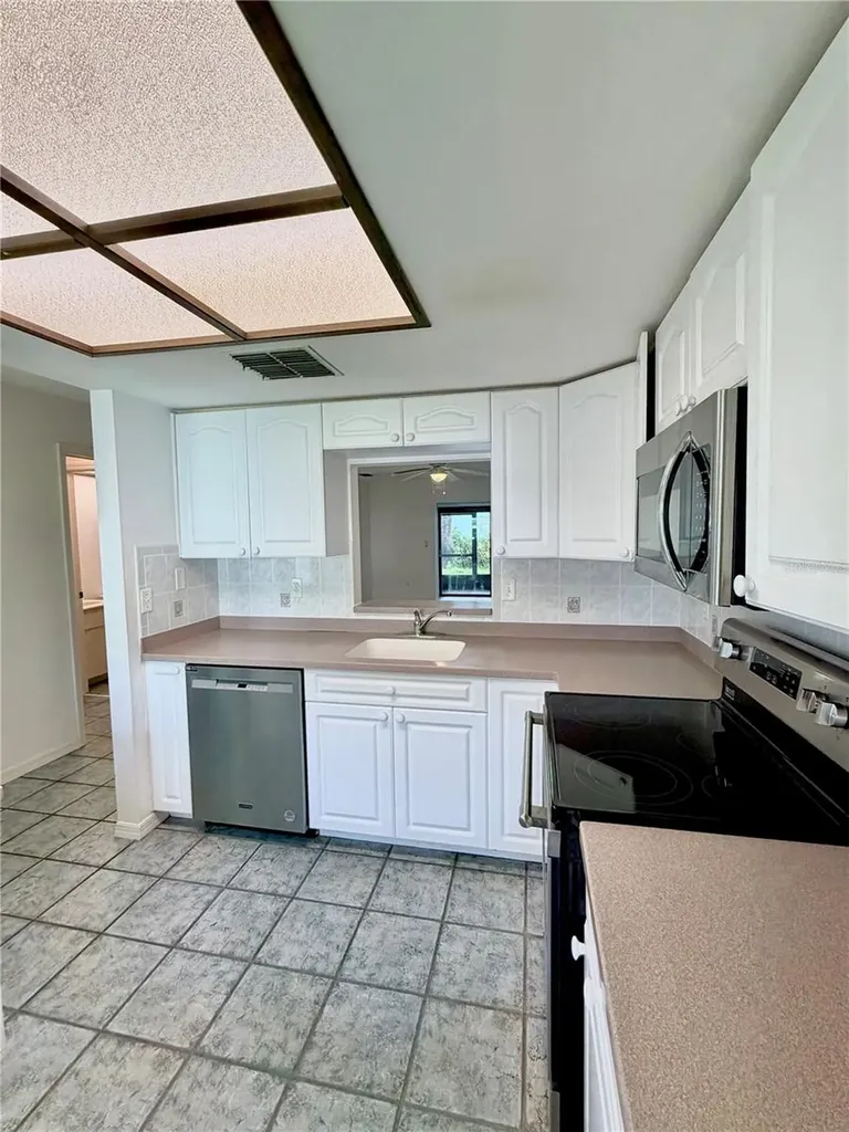 7632 Bayhill Court New Port Richey FL 34654