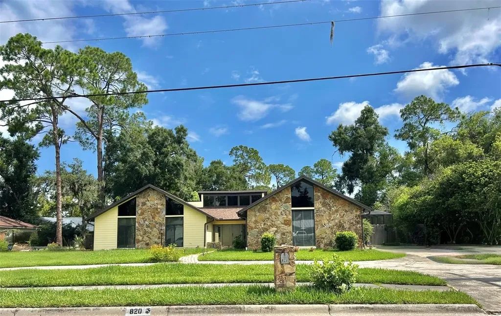 820 Druid Hills Road Tampa FL 33617