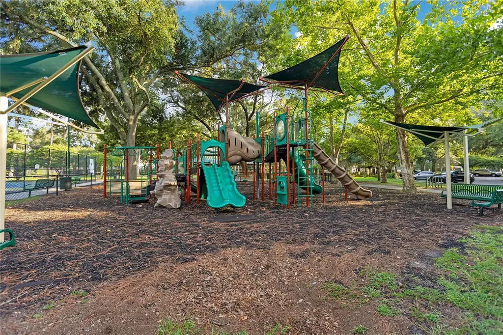9303 Heritage Oak Court Tampa FL 33647